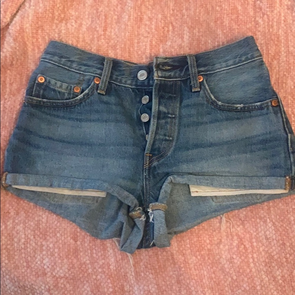 Levi’s 501 jean shorts